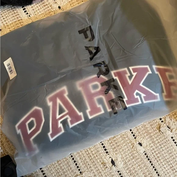 PARKE | 2025 HOLIDAY VARSITY MOCKNECK L/XL - FOREST GREEN - Picture 2 of 3